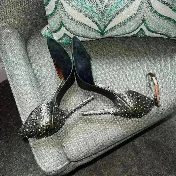 STEVEN black and gunmetal gray closed toe studded heel Size 7.5 - Picture 5 of 7